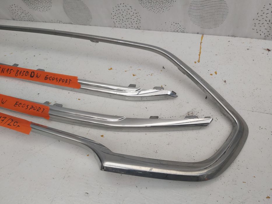 Лайсна хром предна решетка грил Ford Ecosport 2017 /21г