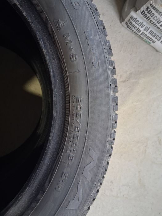 Cauciucuri Dunlop