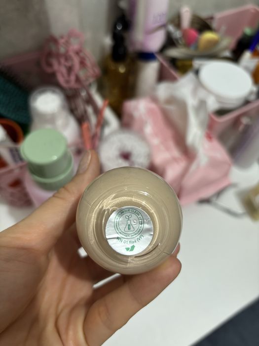 Продам косметику Clinique