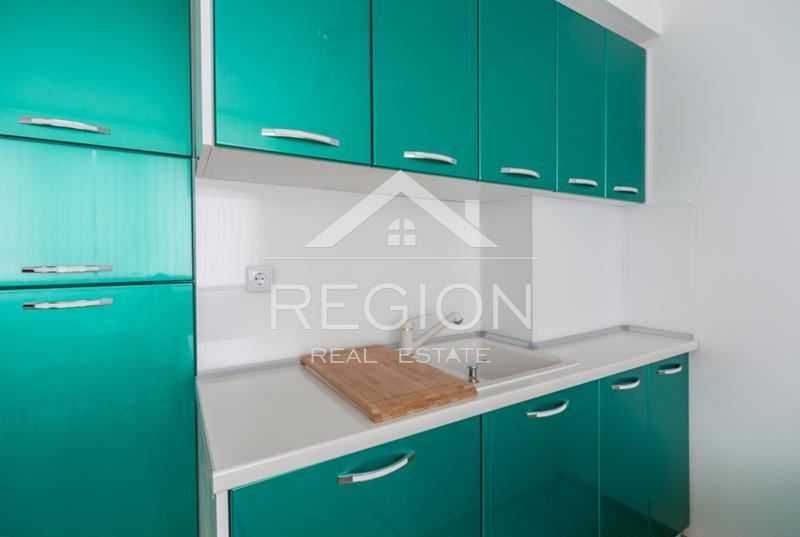 Дава се под наем Двустаен апартамент в Варна, Лятно кино Тракия - 60 кв.м за 357 € - Снимка #2