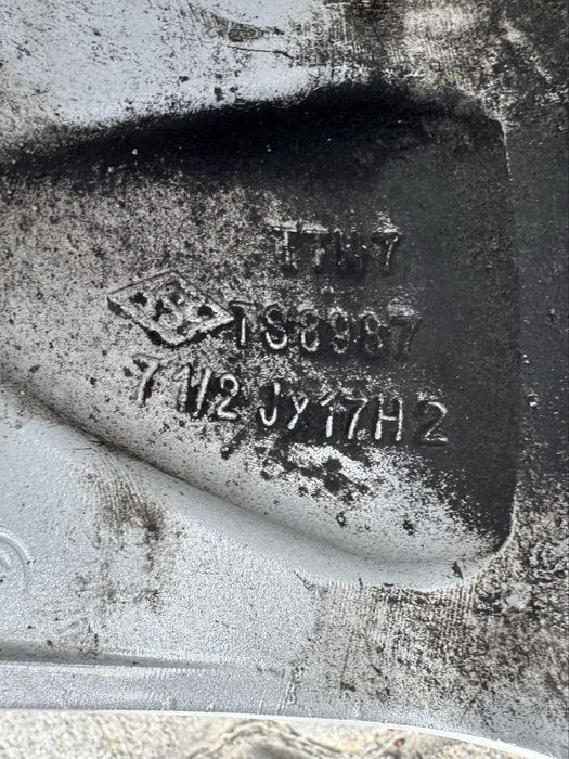 Оригинални джанти Dezent 5x120 18" цола за BMW VW T5 T6