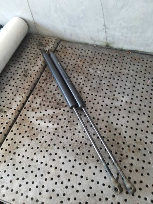 Set amortizoare telescoape haion renault captur 1 j5 h5 844301324r 7000210540d0