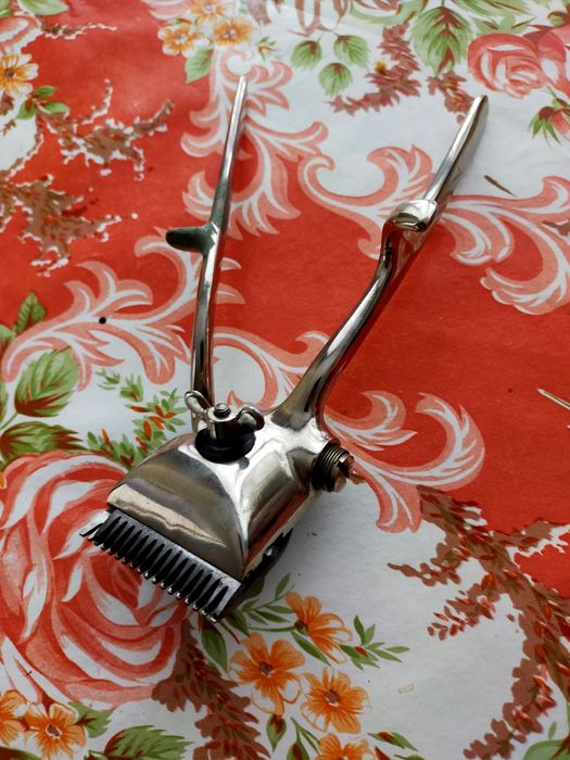 Машинка для стрижки ручная