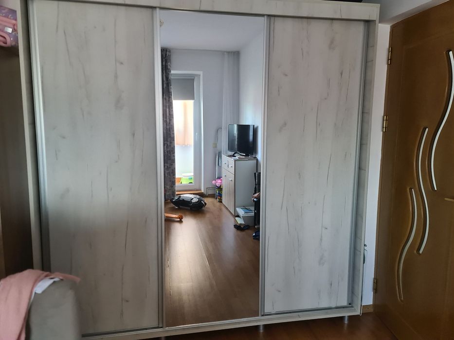 Dressing/dulap uși culisante