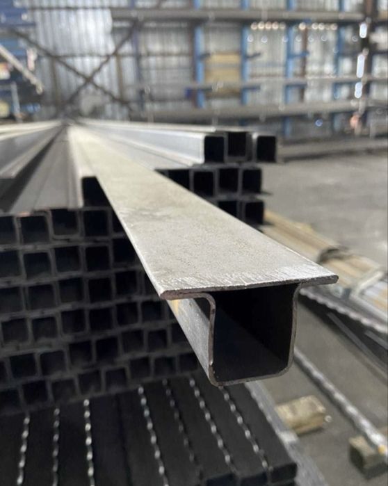 Țeavă Stâlp Rectangulară Neagră Gard 100x100x3 6ml