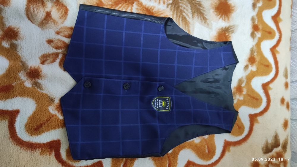 Продам вещи на мальчика 8-10 лет