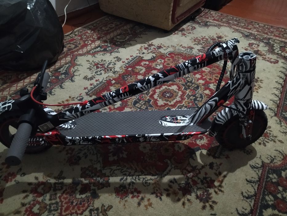 Самакат электрический