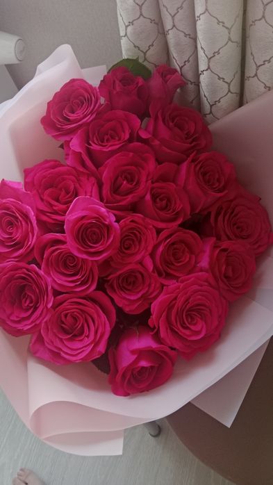 Продам свежий букет роз