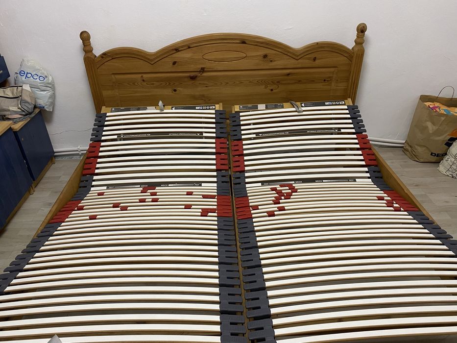 Vand pat dormitor lemn masiv urgent