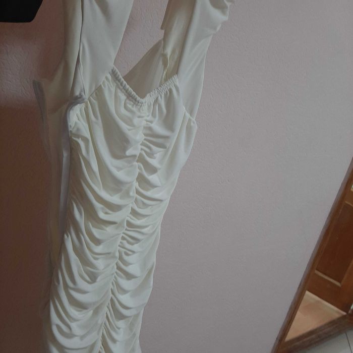 Платье праздничное (вечернее)