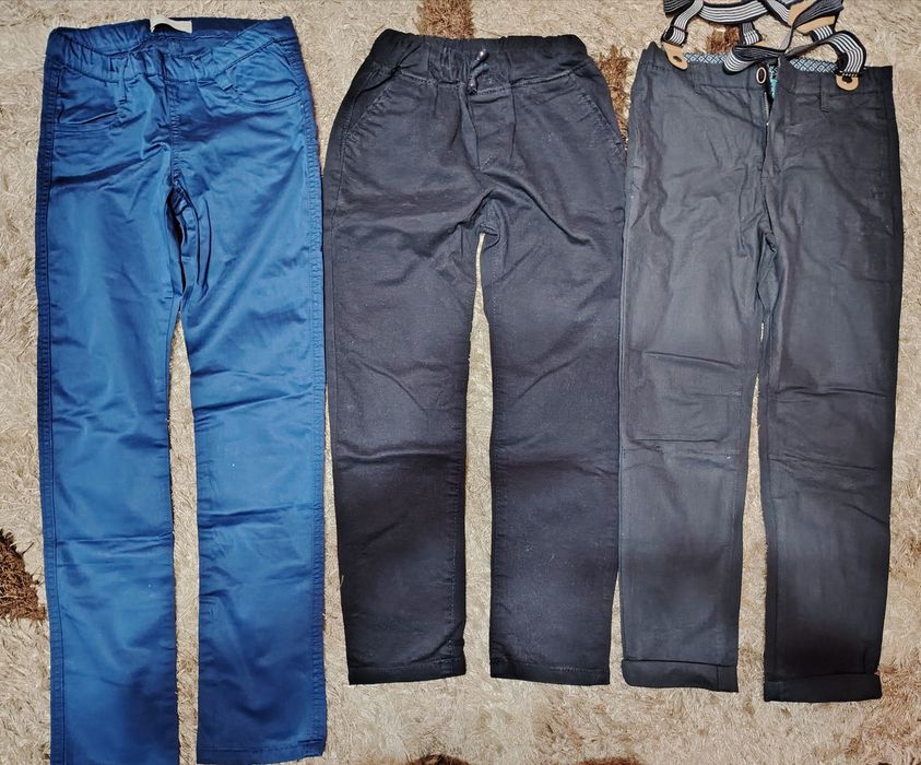 Pantaloni băieți