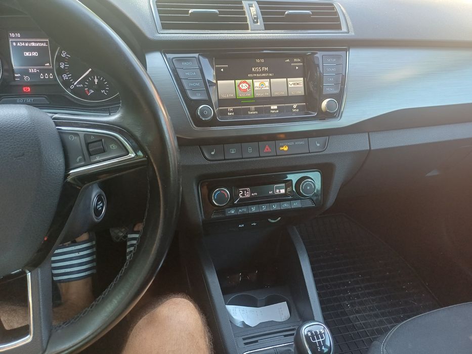 SKODA Fabia 2015 — imagine 5