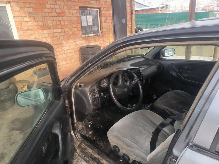 Продам машину ниссан примеро