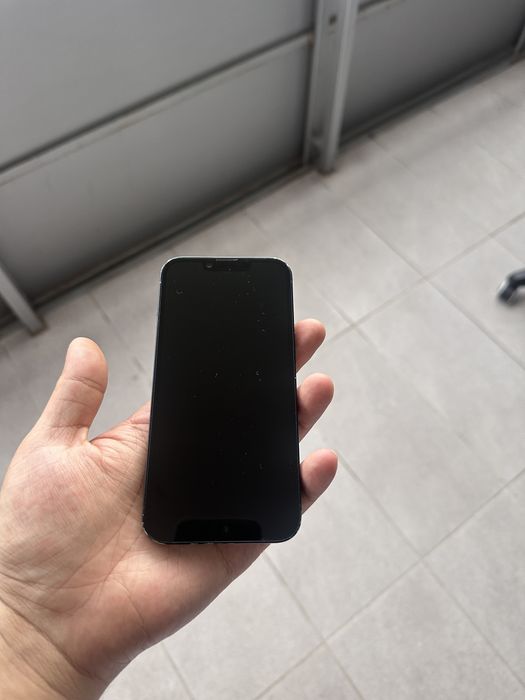 iPhone 14 Liber de rețea