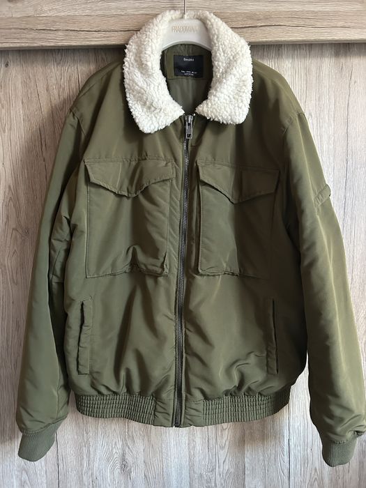Bershka мъжко яке размер L