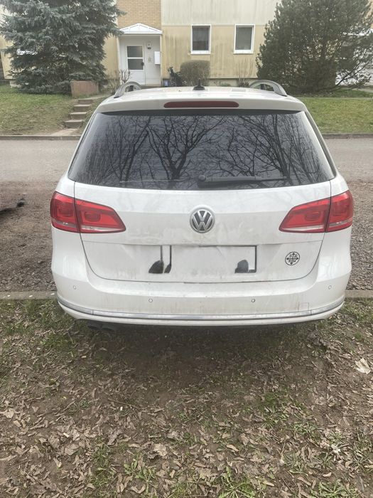 Volkswagen Passat B7 2011 2.0TDI