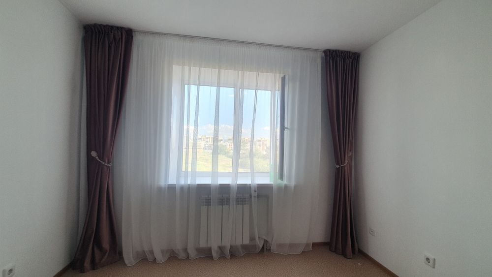 Новый комплект штор 100000