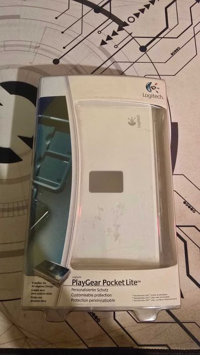 Logitech PlayGear Pocket Lite pentru Nintendo DS Lite