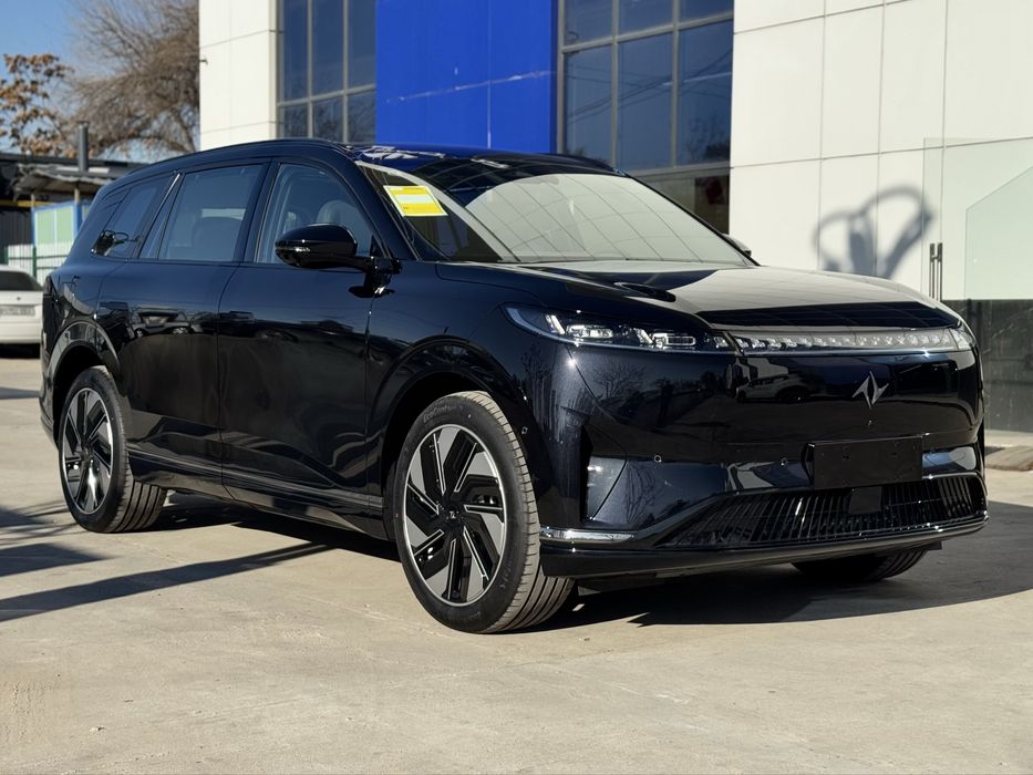 Dongfeng EP 008 210 KM Ultra Nalichi