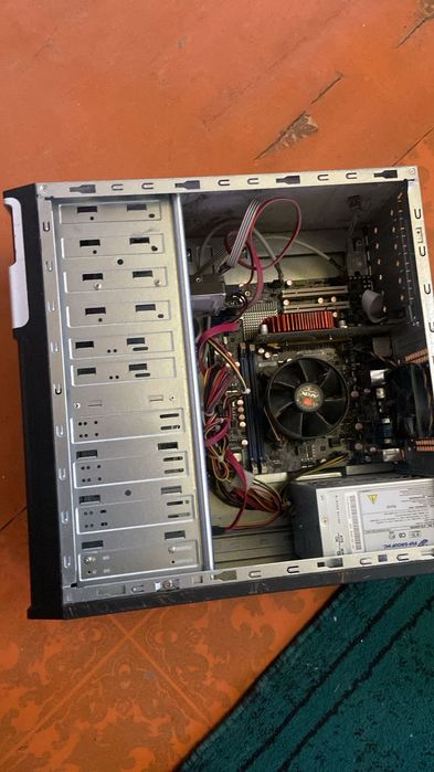 Продажа на запчасть компьютер