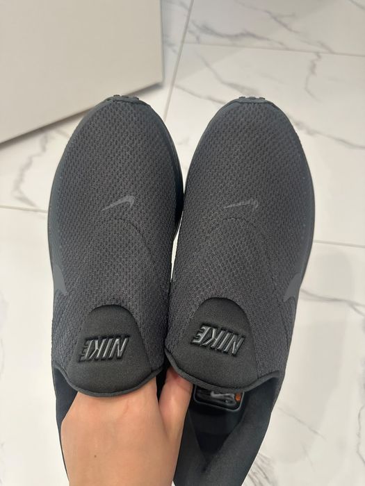 Nike Revolution 8 EasyOn