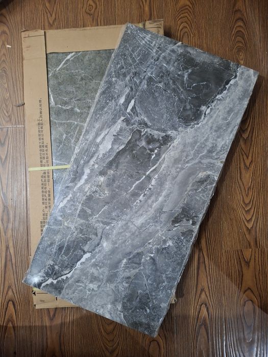 Kafel bor yangi holatda