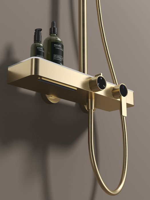 Луксозен душ в златен цвят D29