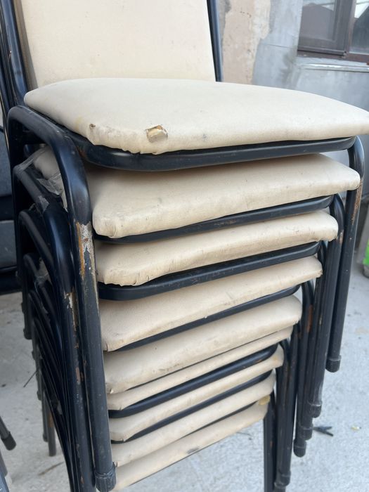 Стулья БУ в хорошем состоянии