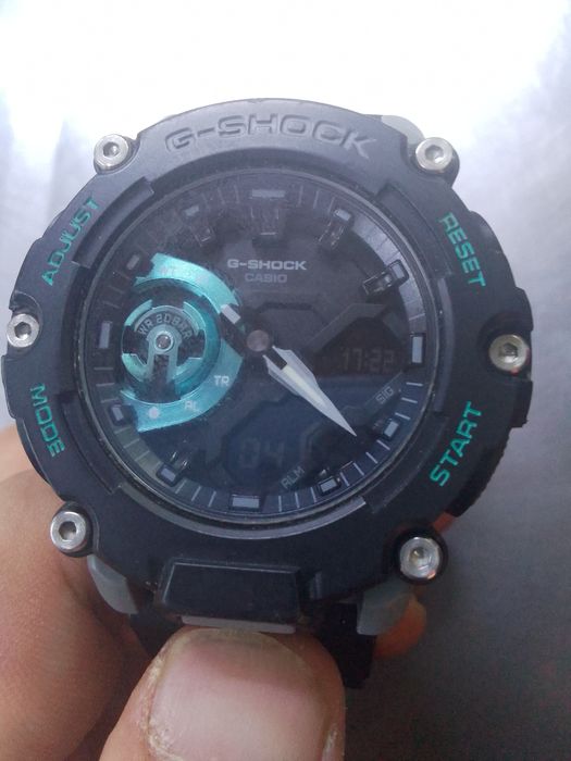 Продам часы не дорого. Casio G shock Ga2200