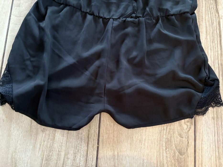 Salopeta scurta negru ci dantela Janina ,S/M