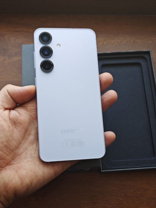Samsung S25 128/12Gb без ремонта