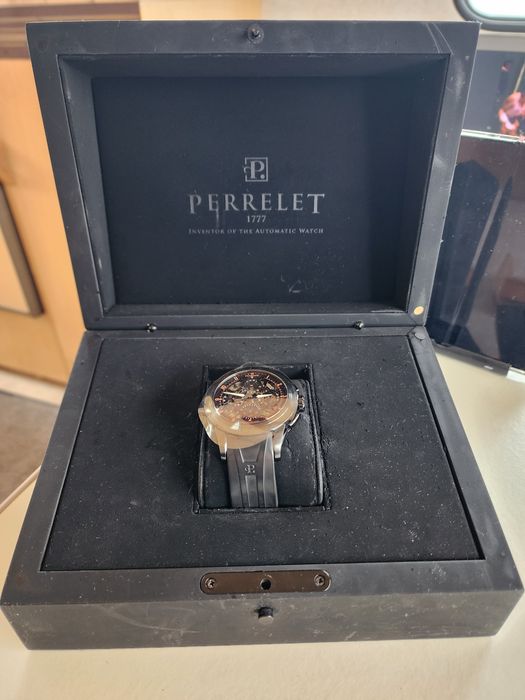 Автоматичен часовник Perrelet Chronograph Skeleton GMT