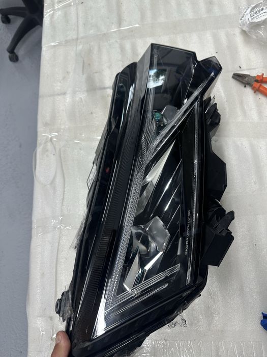 Far stânga dreapta full led skoda octavia 4.facelift.cod:5e4941036..