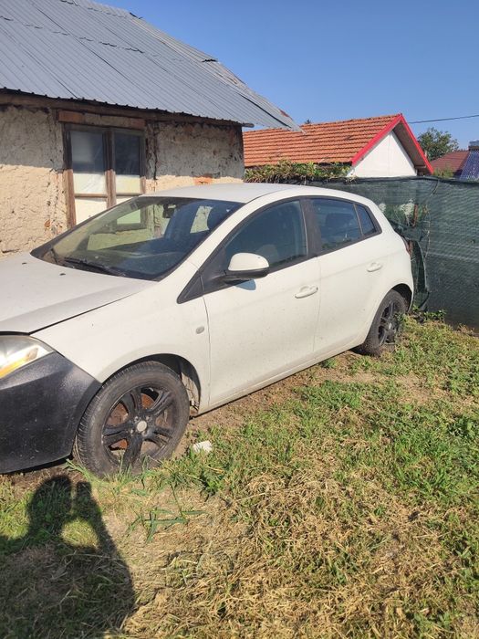 Vând Fiat Bravo 2