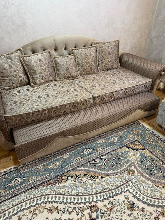 Продается раздвижные диваны