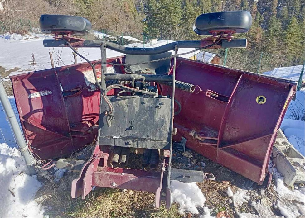 Продавам снегорин за джип с дистанционно