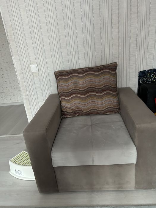 Диван 3,4м. + Кресло и Пуфик