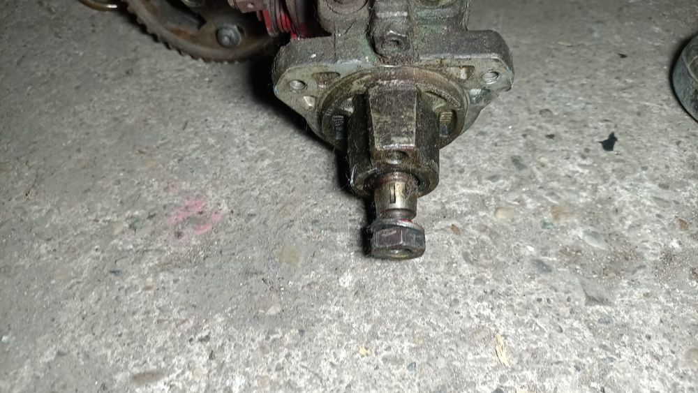 Pompa injectie Ford Transit 2.5 D