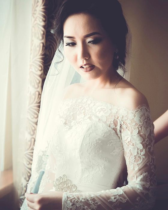 Свадебное платье