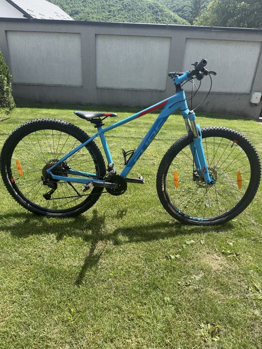 Bicicleta Cube Cross Country