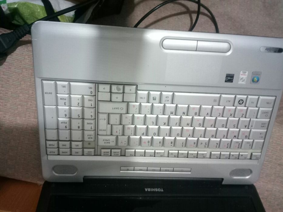 Тошиба сателит Л500 за части