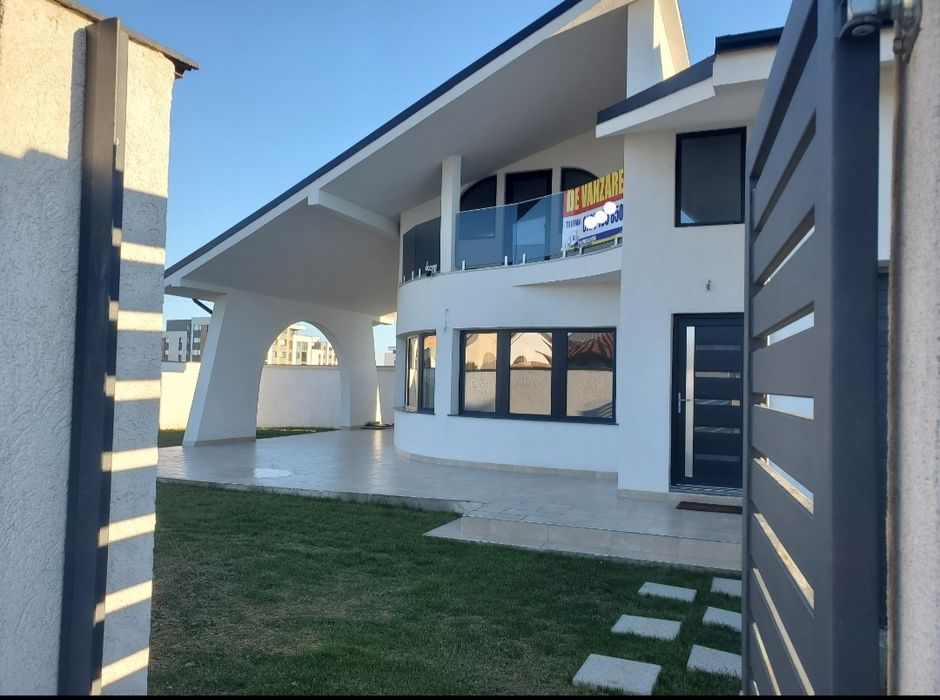 De vânzare,casă nouă pe strada Cuza Vodă 90A