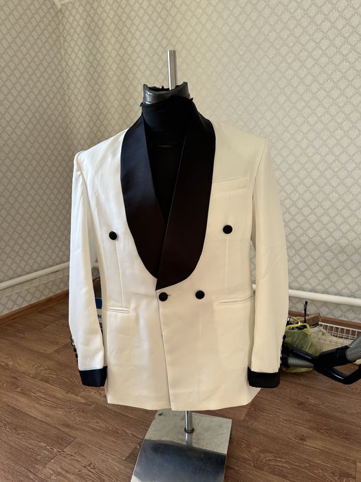 Пиджак, костюм на свадьбу, той