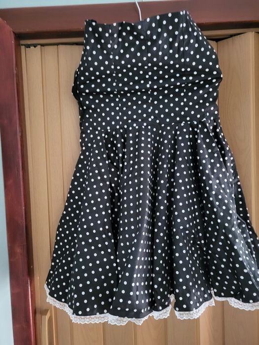 Vând Rochiță Dama