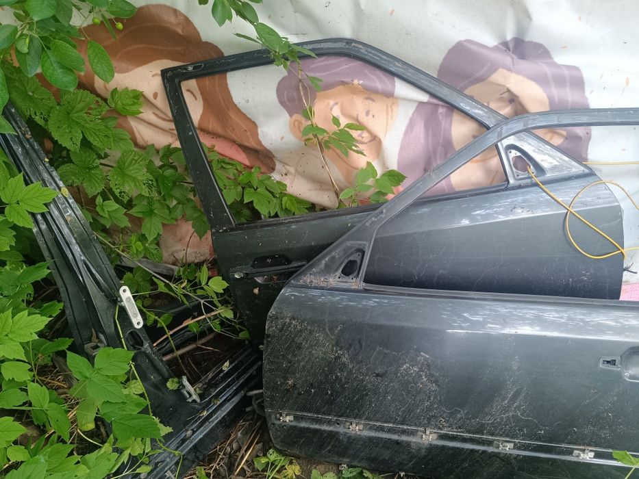 Мерседес W124 разбор запчасти
