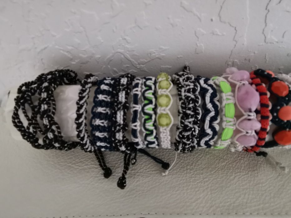 Продам плетёные браслеты