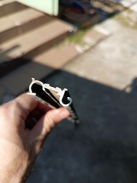 Dezmembrez rulota Knaus,  baia, frigider, alte piese etc.