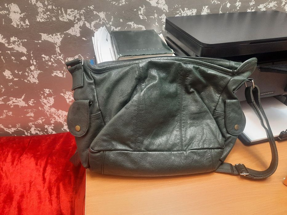 Продам сумку почтальон