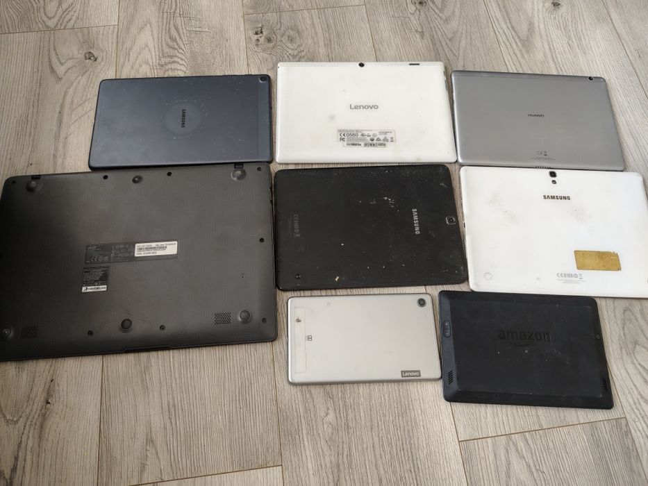 Laptop+tablete pt piese