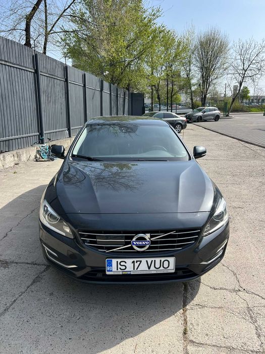 Volvo V60 D6 AWD Plug-in Hybrid Summum 2015